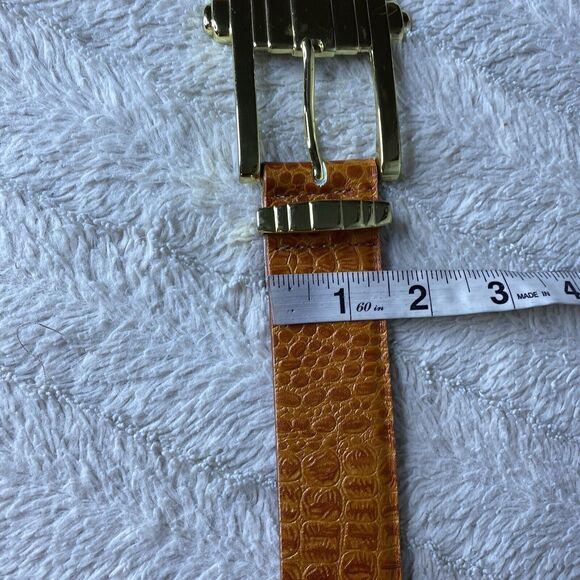 The Ritz Accesories Collection Gold Buckle Women’s Belt Western Retro Small - Picture 6 of 8